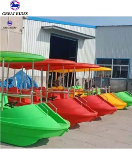 Water Sports Equipment 4 Meters Electric Power 4 Persons Plastic Boat with CE Certification